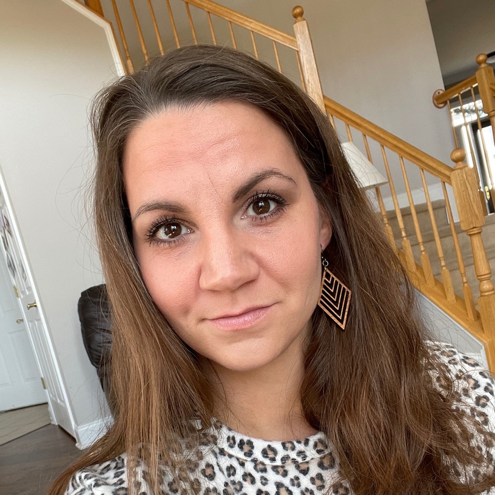 Meet your Posher, Christina